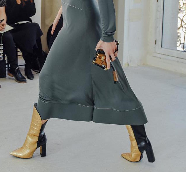 As botas Louis Vuitton (uau)!
