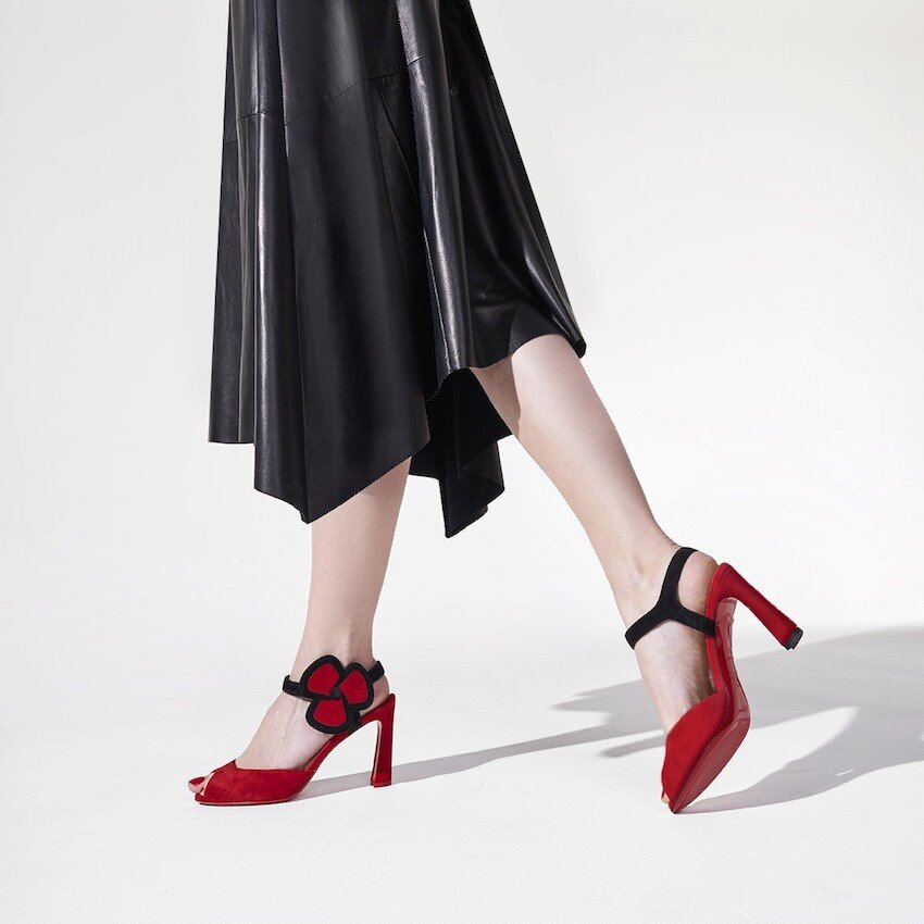 christianlouboutin-pansyveau-1200897_H734_2_1200x1200_1580124123.jpg